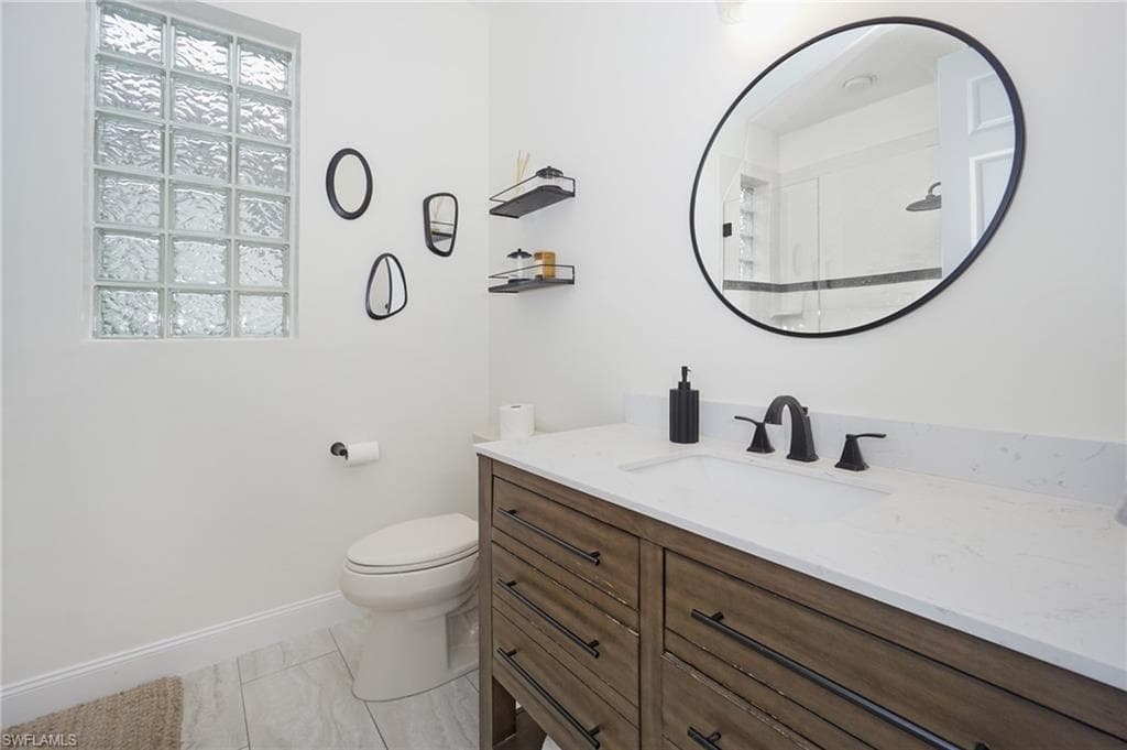 3188 Sundance Cir, Naples, FL 34109-29