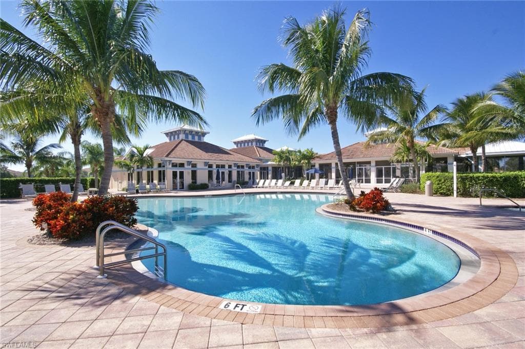 3188 Sundance Cir, Naples, FL 34109-35