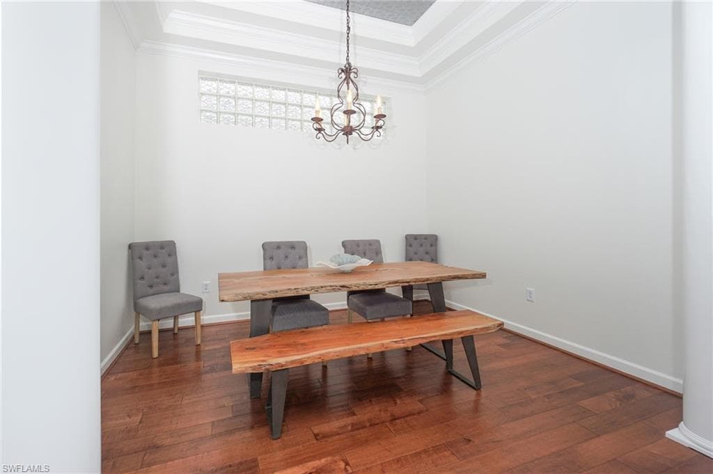 3188 Sundance Cir, Naples, FL 34109-7