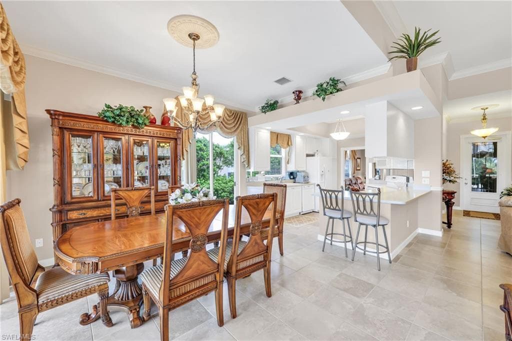 8591 Alessandria Ct, Naples, FL 34114-12