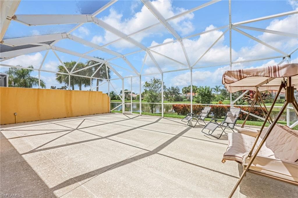 8591 Alessandria Ct, Naples, FL 34114-15