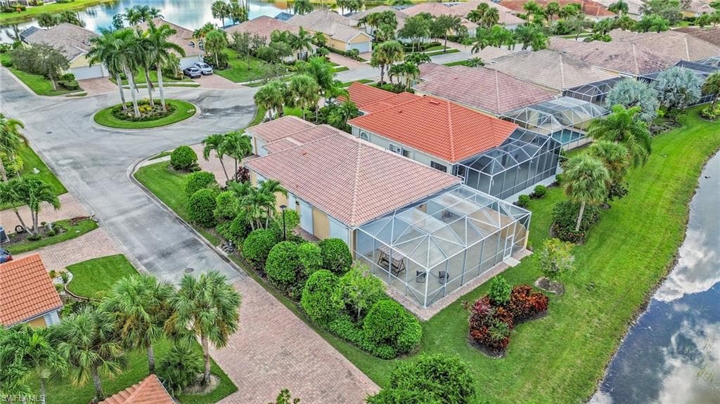 8591 Alessandria Ct, Naples, FL 34114-4