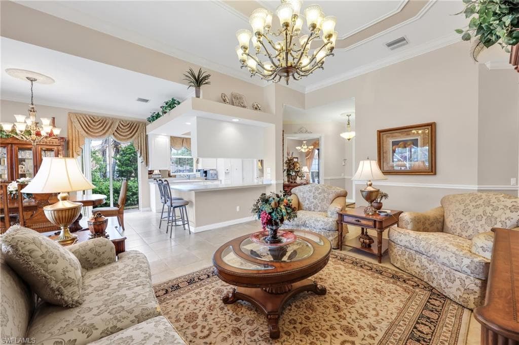 8591 Alessandria Ct, Naples, FL 34114-6