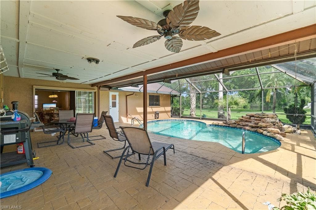 7220 Hendry Creek Dr, Fort Myers, FL 33908-22