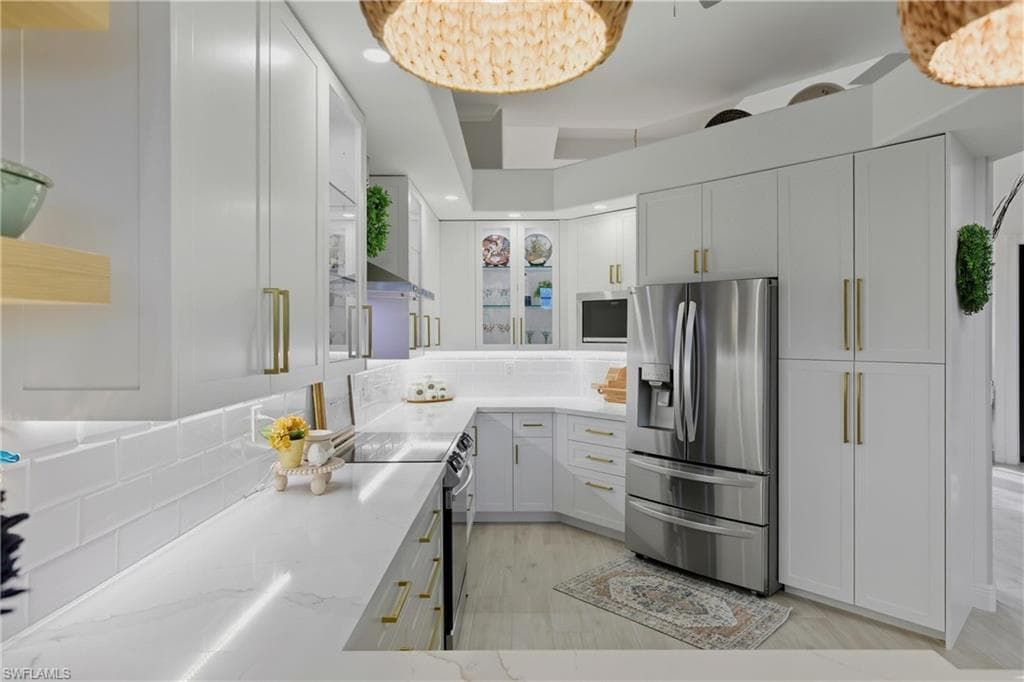 469 Persian Ct, Marco Island, FL 34145-10