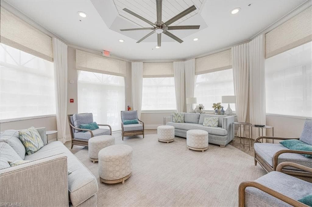 7725 Pebble Creek Cir 303, Naples, FL 34108-30