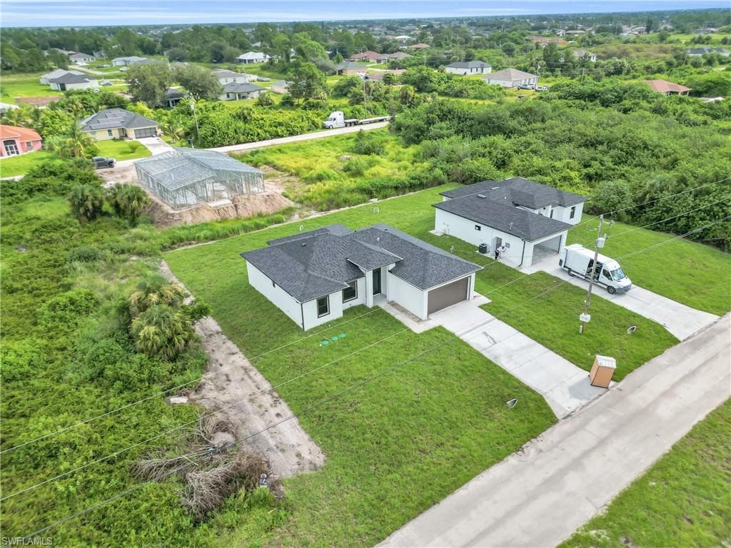 3204 34th St SW, Lehigh Acres, FL 33976-1