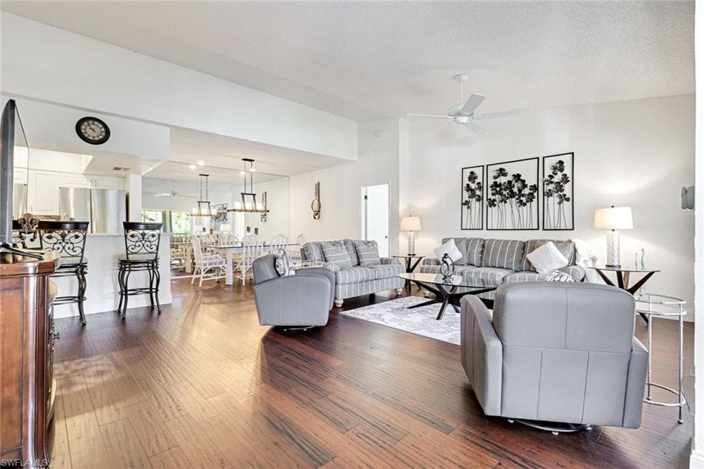 109 Tuscana Ct 308, Naples, FL 34119-3