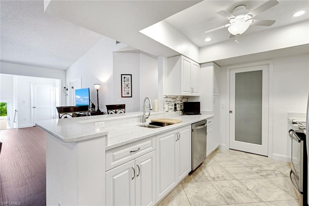 109 Tuscana Ct 308, Naples, FL 34119-5