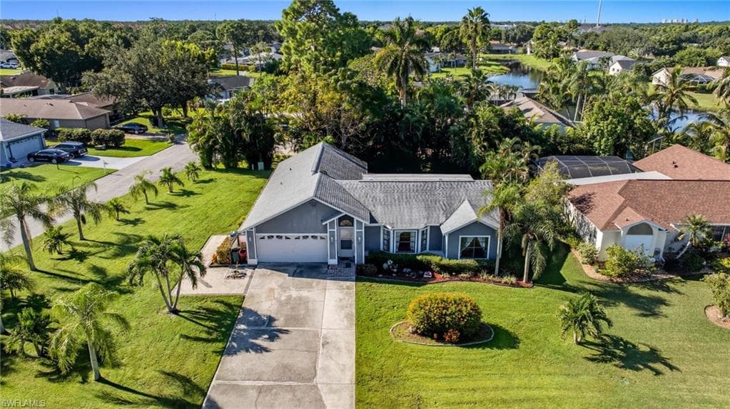 9783 Country Oaks Dr, Fort Myers, FL 33967-3