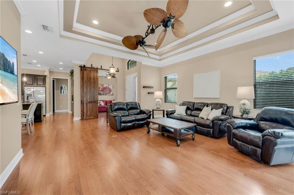 9149 Isla Bella Cir, Bonita Springs, FL 34135-2