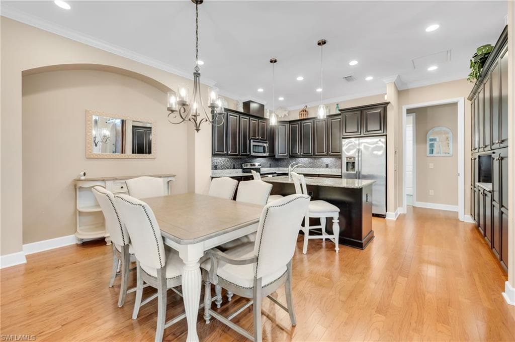 9149 Isla Bella Cir, Bonita Springs, FL 34135-5