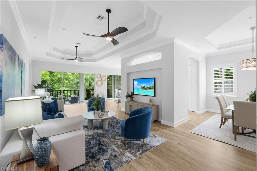 9520 Ironstone Ter 202, Naples, FL 34120-8