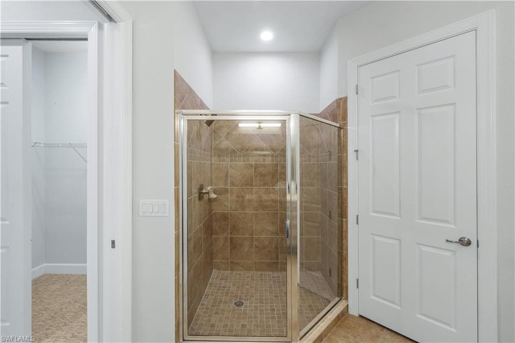 9520 Ironstone Ter 202, Naples, FL 34120-22