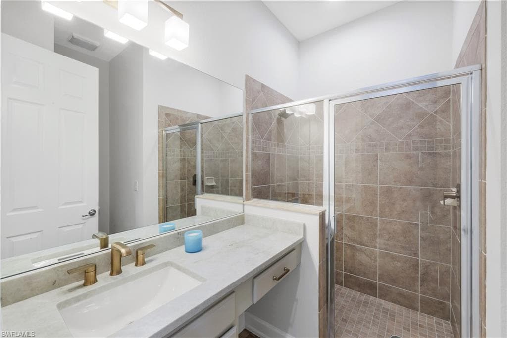 9520 Ironstone Ter 202, Naples, FL 34120-25