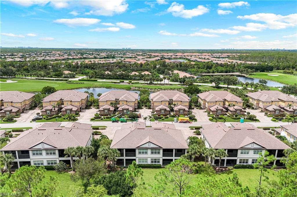 9520 Ironstone Ter 202, Naples, FL 34120-33