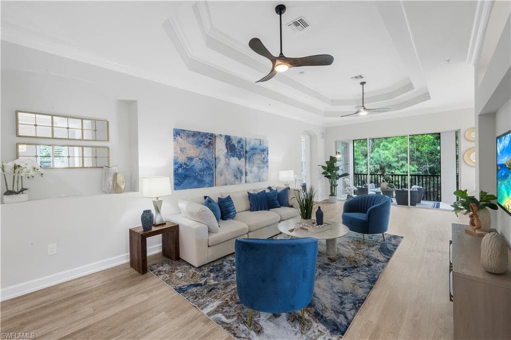 9520 Ironstone Ter 202, Naples, FL 34120-6