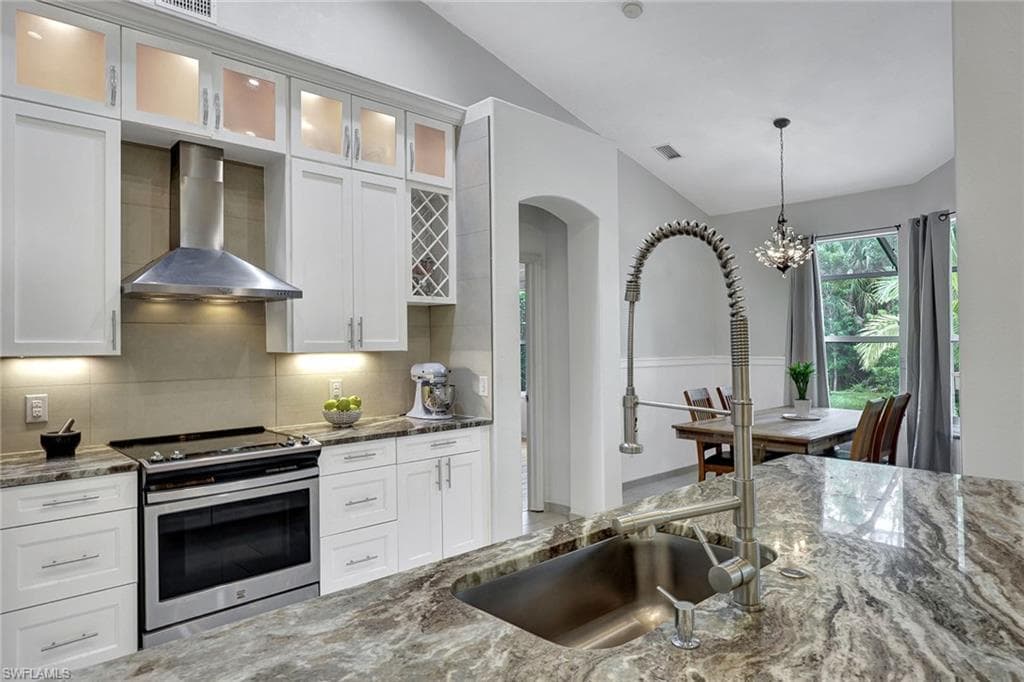 13740 Magnolia Lake Ct, Fort Myers, FL 33907-10