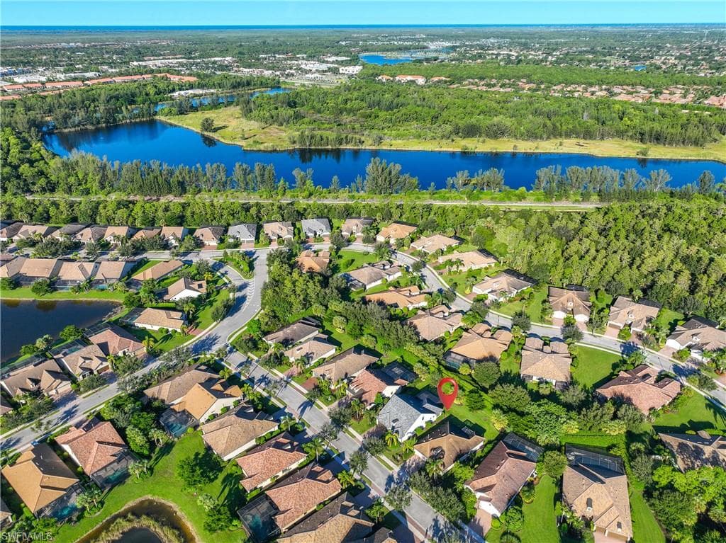 7248 Live Oak Dr, Naples, FL 34114-35