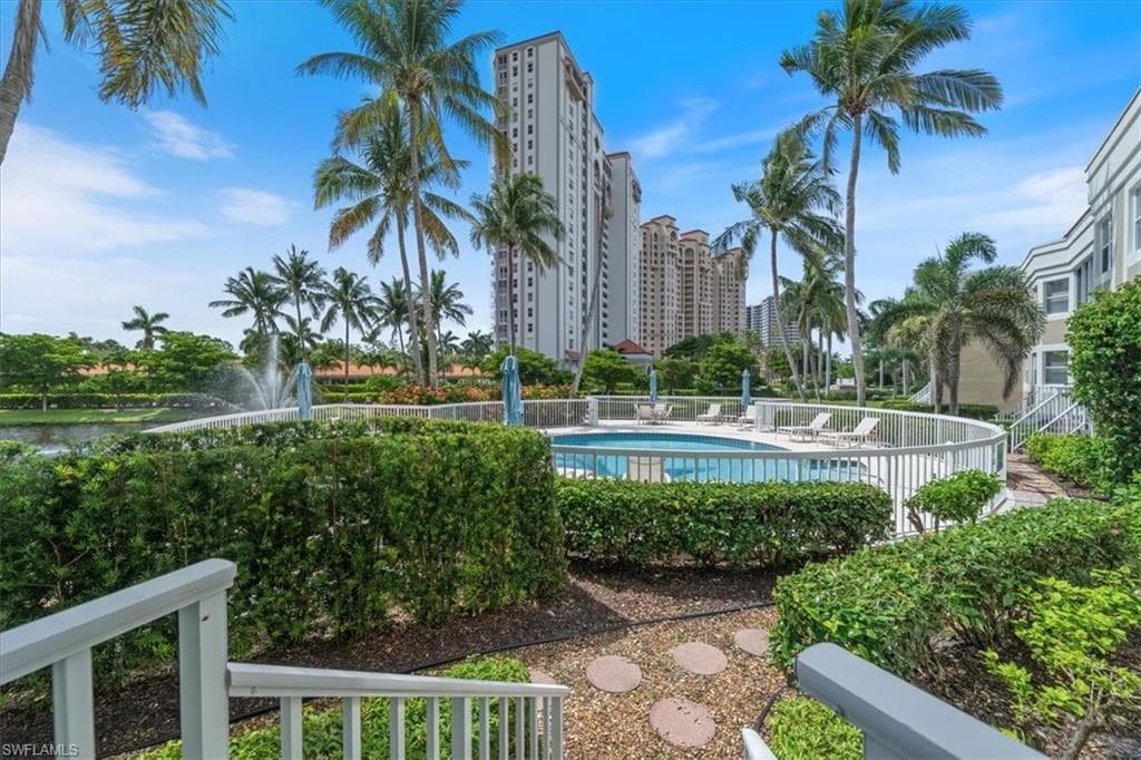 6549 Marissa Loop 15, Naples, FL 34108-14