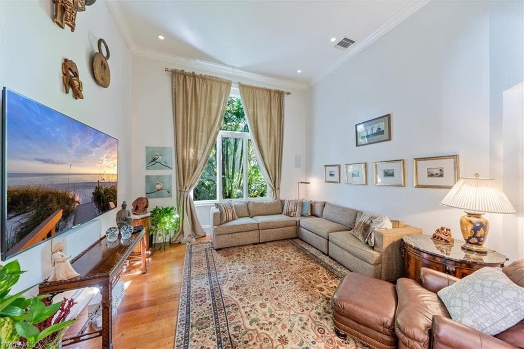 18051 Lagos Way, Naples, FL 34110-14