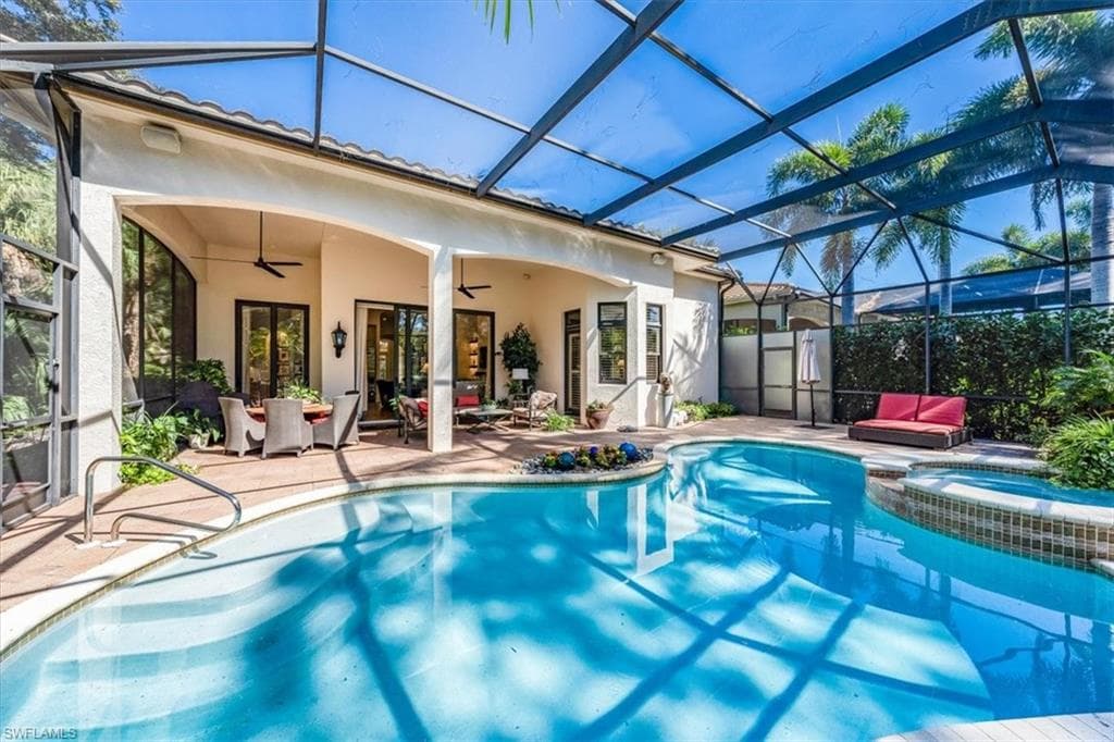 18051 Lagos Way, Naples, FL 34110-6