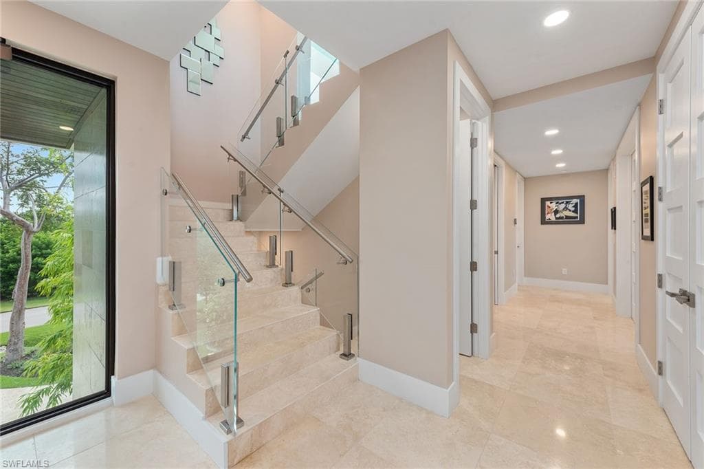 706 Waterside Dr, Marco Island, FL 34145-9