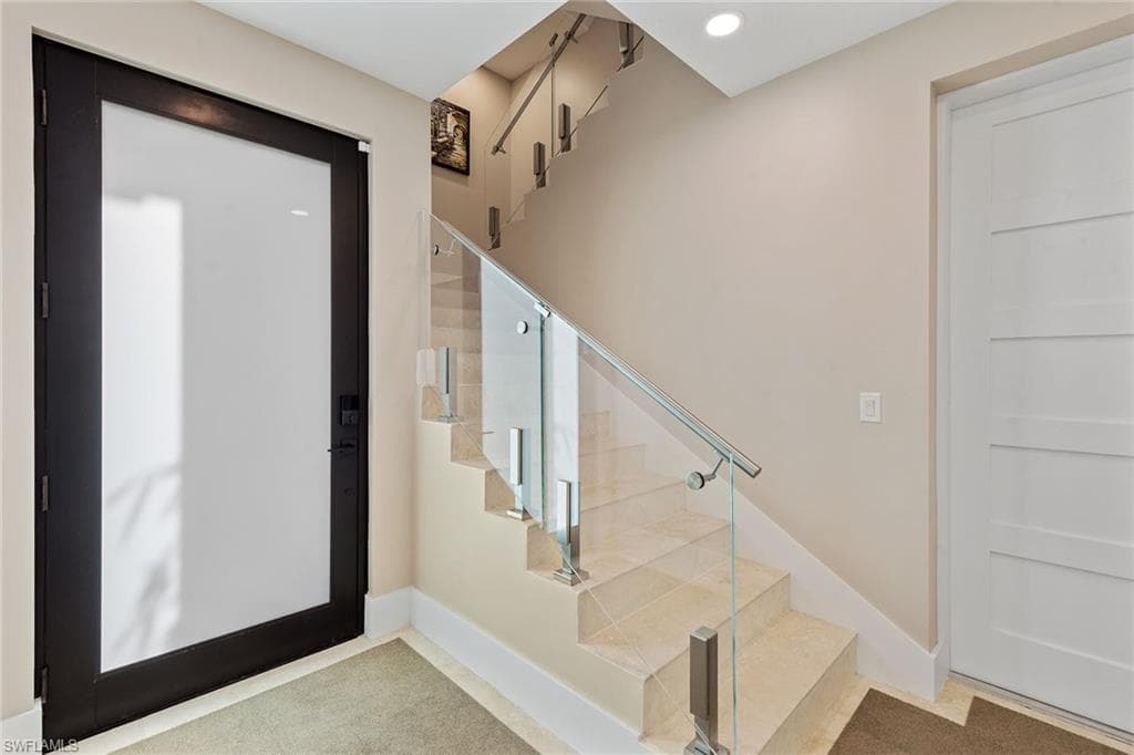 706 Waterside Dr, Marco Island, FL 34145-10