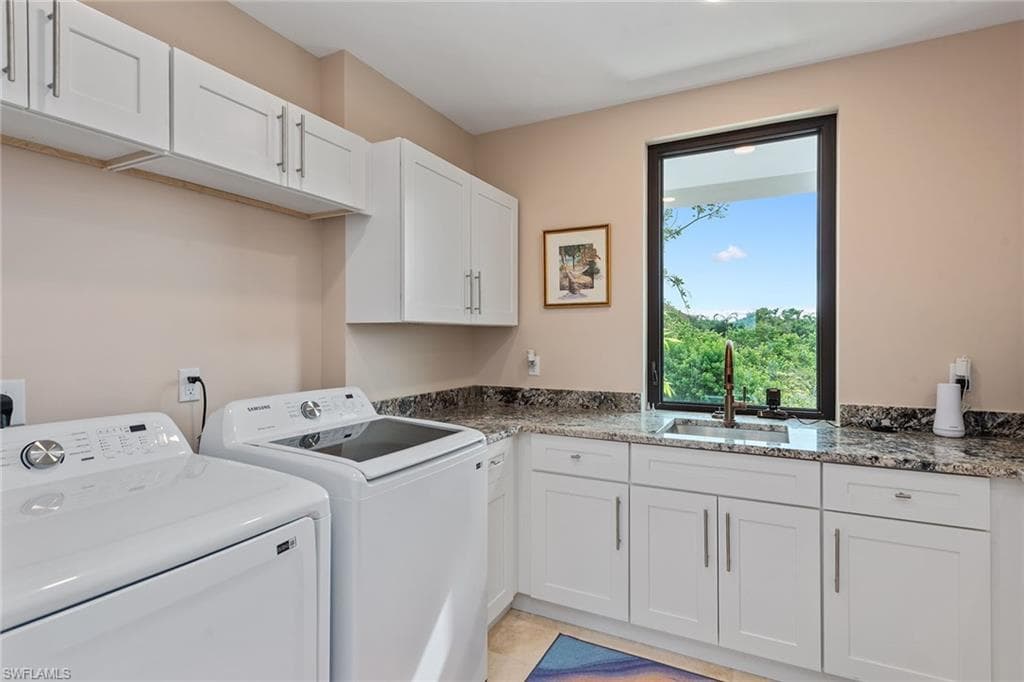 706 Waterside Dr, Marco Island, FL 34145-24