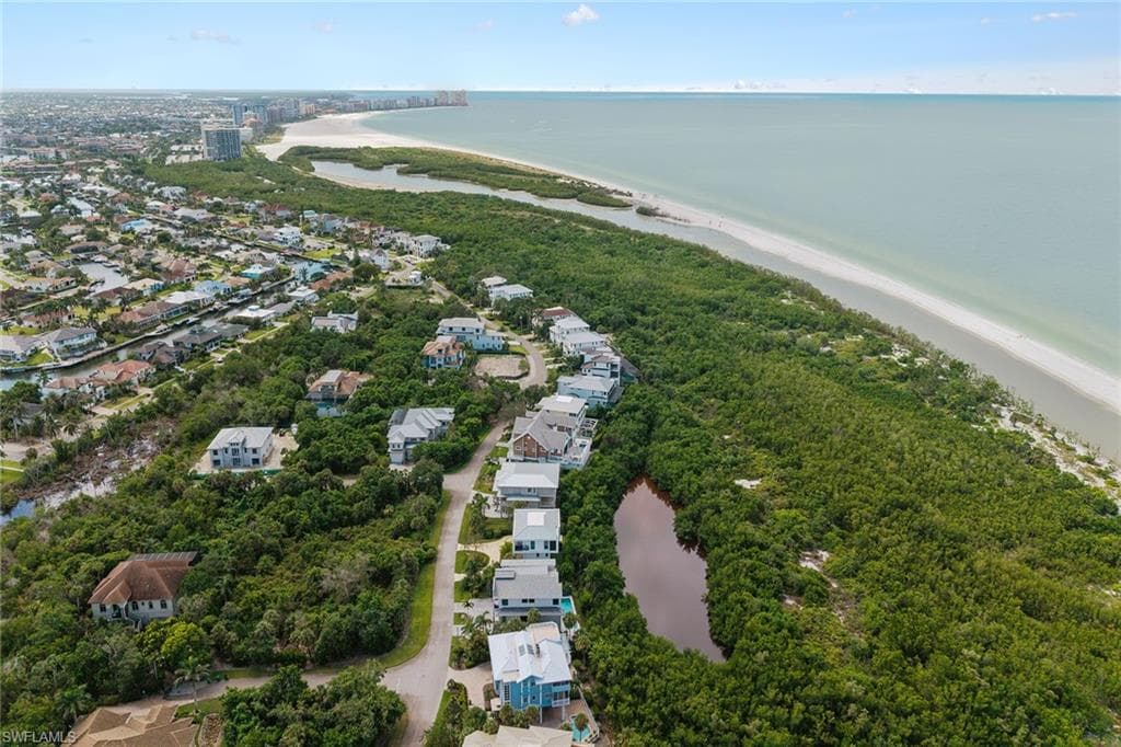 706 Waterside Dr, Marco Island, FL 34145-33