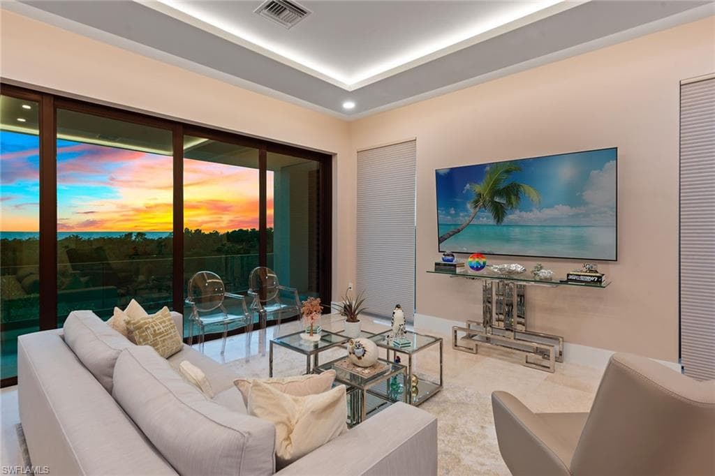 706 Waterside Dr, Marco Island, FL 34145-2