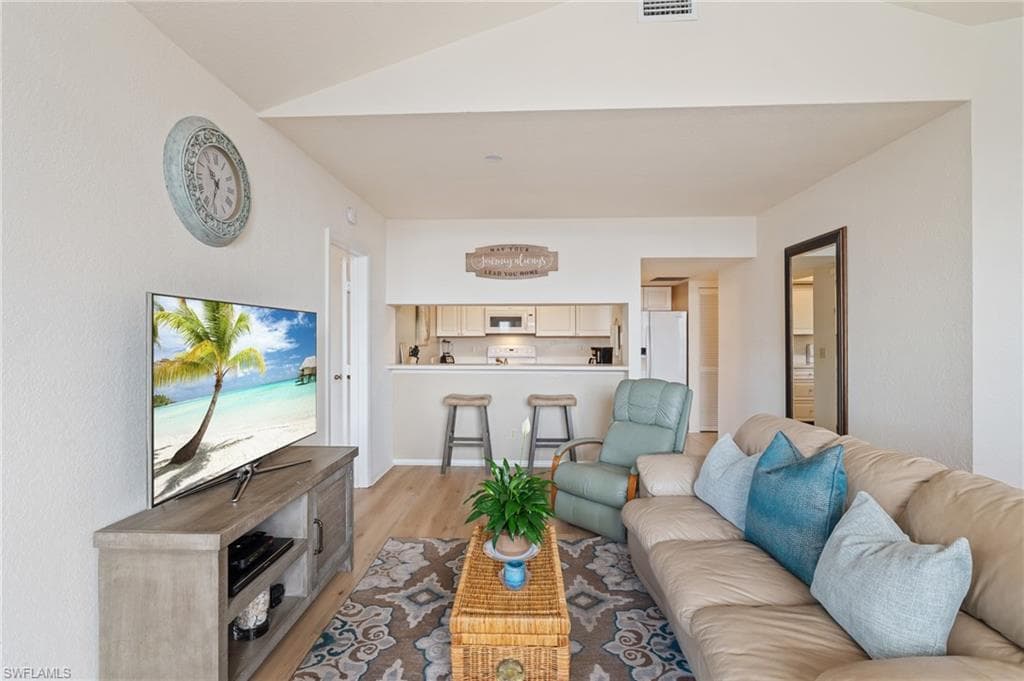 4160 Gunnison Ct 821, Estero, FL 33928-8