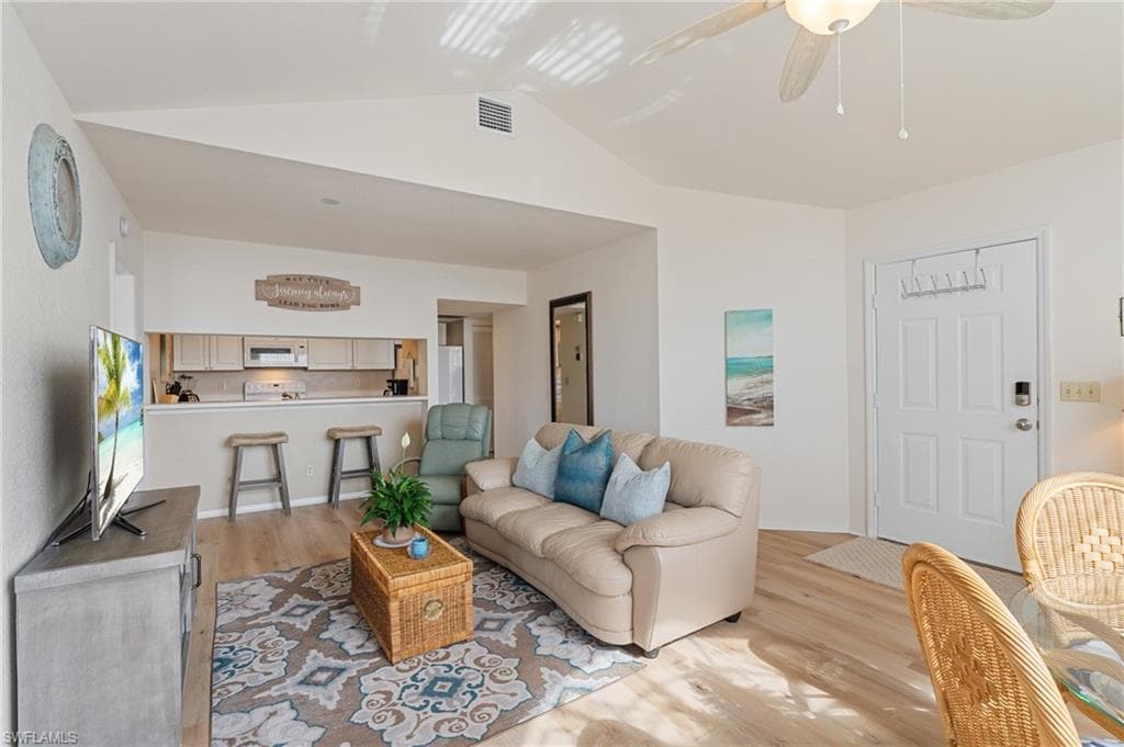 4160 Gunnison Ct 821, Estero, FL 33928-7