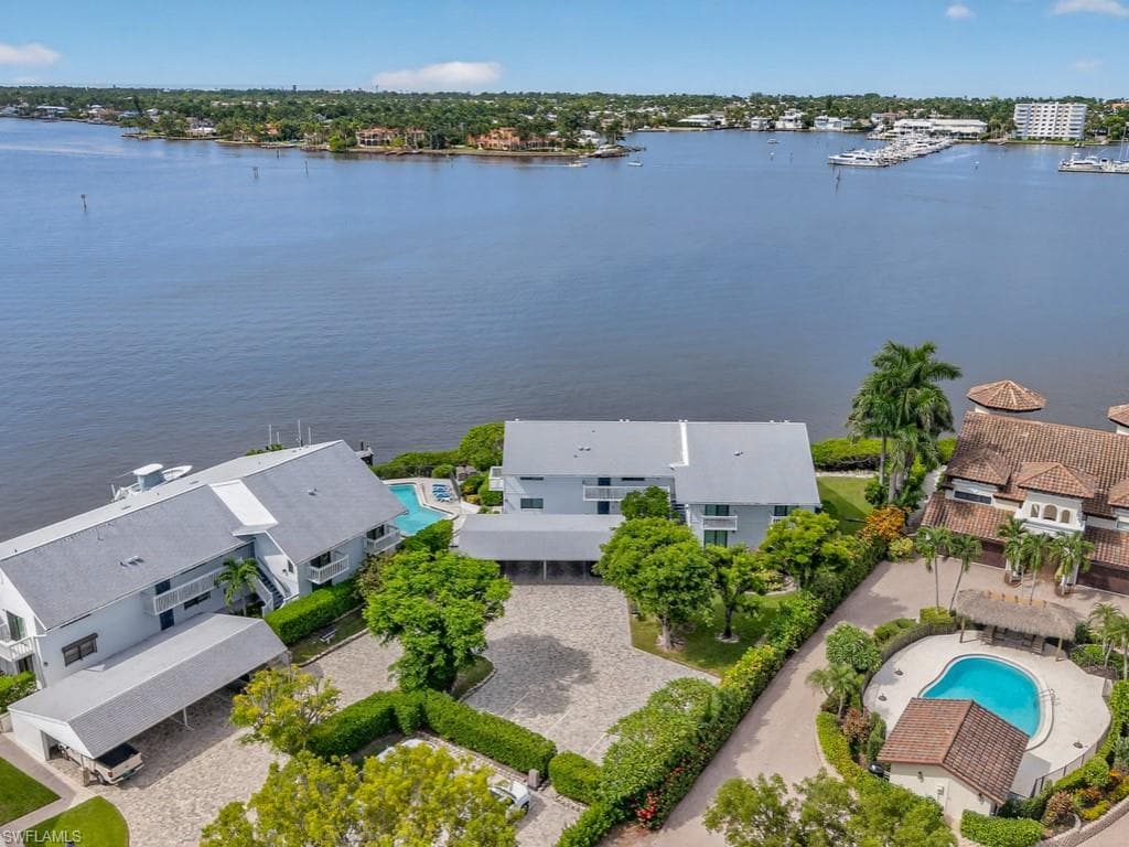 1302 Chesapeake Ave A3, Naples, FL 34102-35