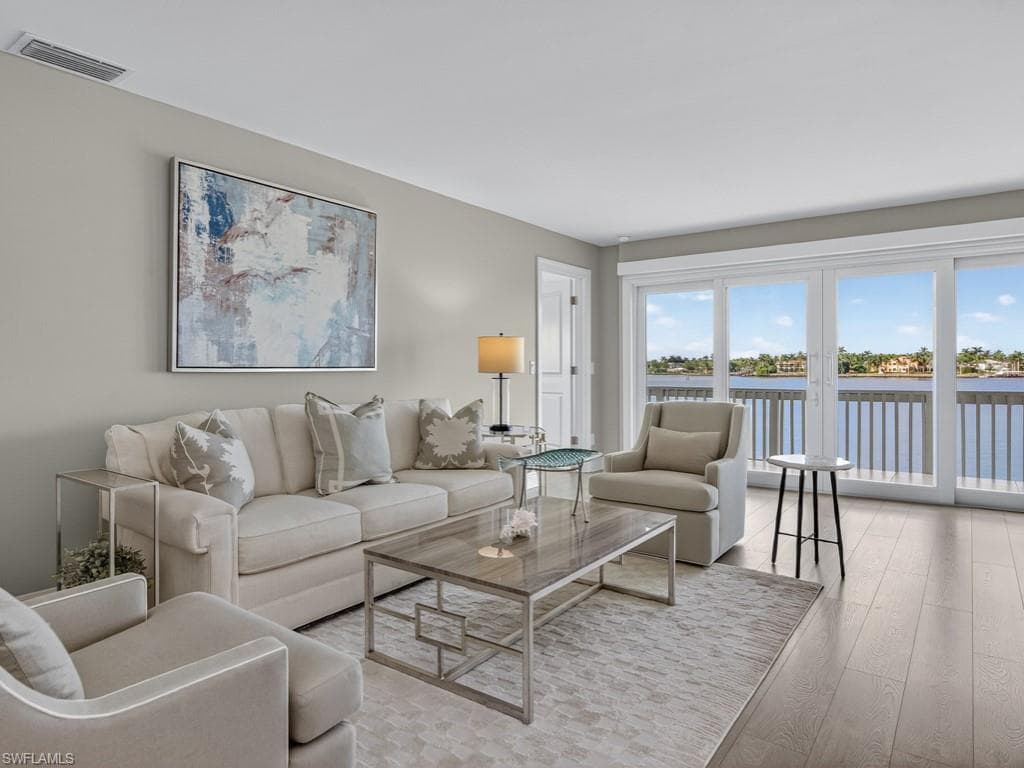 1302 Chesapeake Ave A3, Naples, FL 34102-3