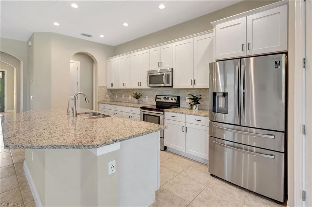 11830 Timbermarsh Ct, Fort Myers, FL 33913-9