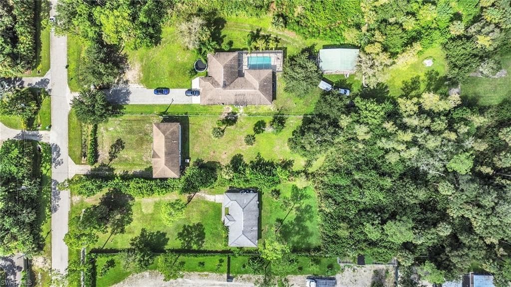 4015 16th Ave SE, Naples, FL 34117-28