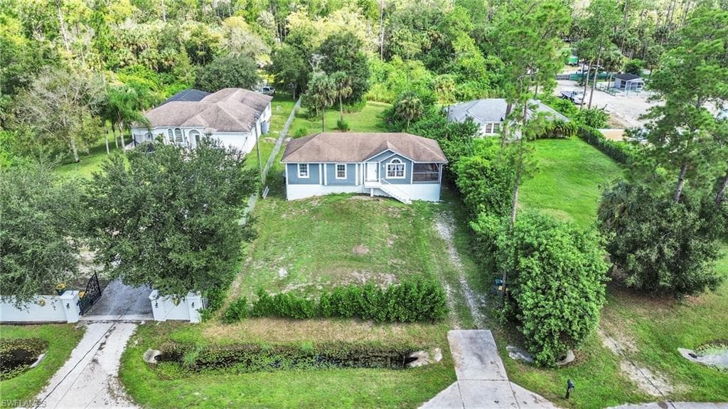 4015 16th Ave SE, Naples, FL 34117-2