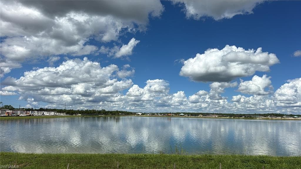 9069 Wisteria Way, Naples, FL 34114-2