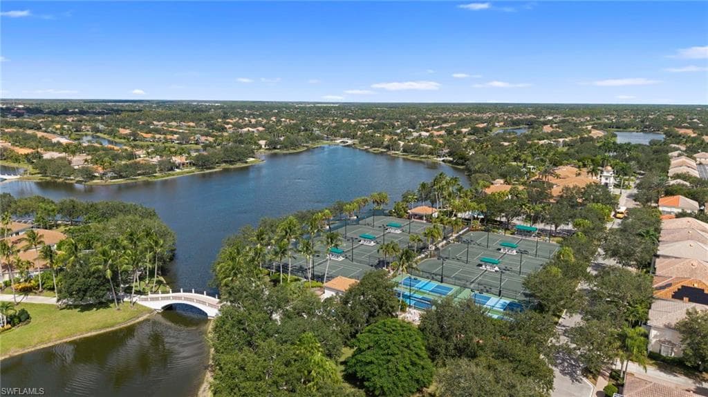 2888 Hatteras Way, Naples, FL 34119-48