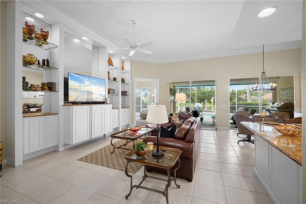 2888 Hatteras Way, Naples, FL 34119-7