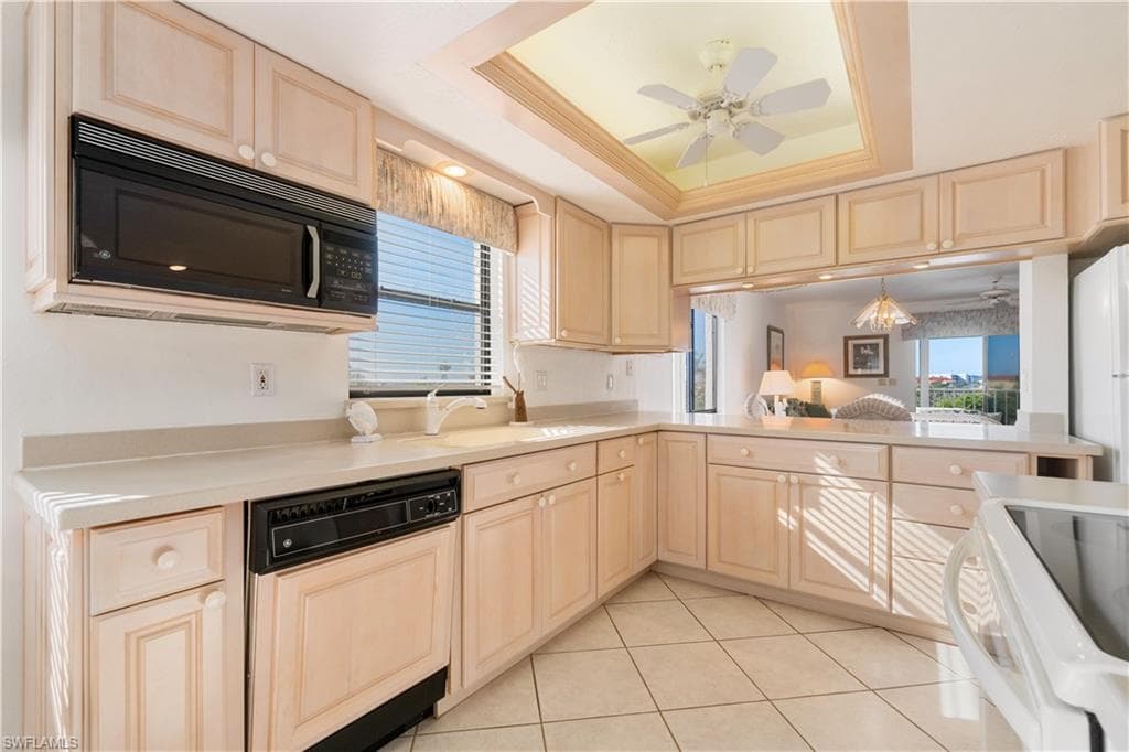 4371 Bay Beach Ln 411, Fort Myers Beach, FL 33931-5