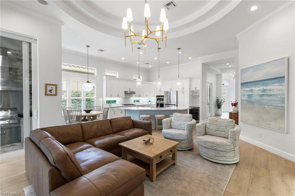 9024 Cherry Oaks Trl, Naples, FL 34114-12