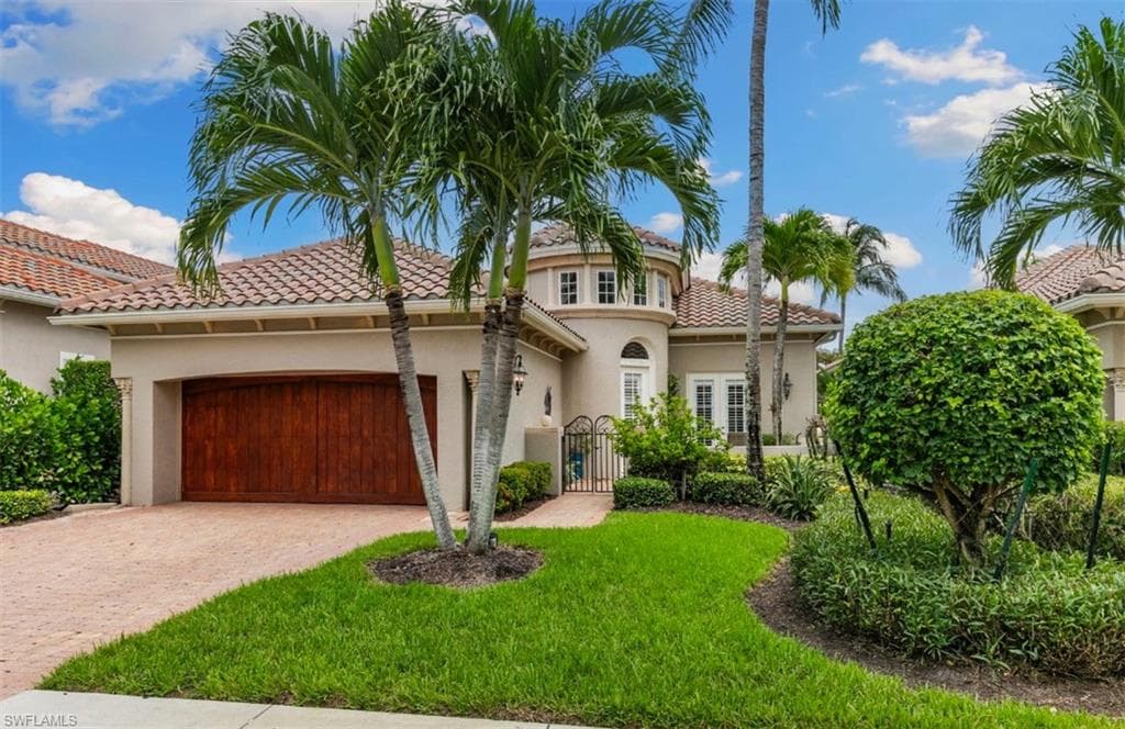 9024 Cherry Oaks Trl, Naples, FL 34114-1