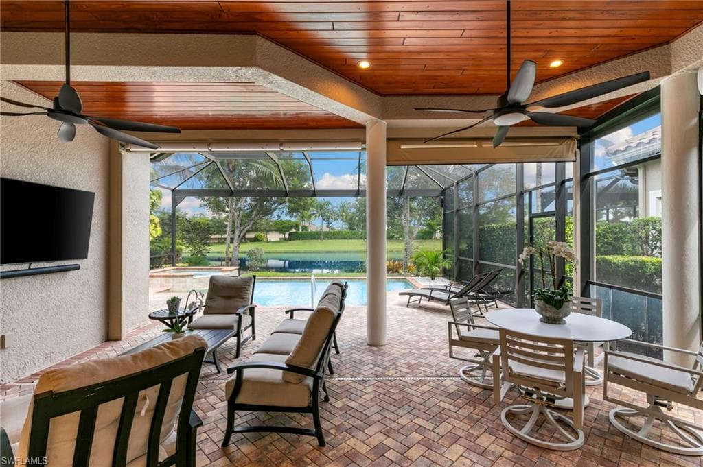 9024 Cherry Oaks Trl, Naples, FL 34114-31