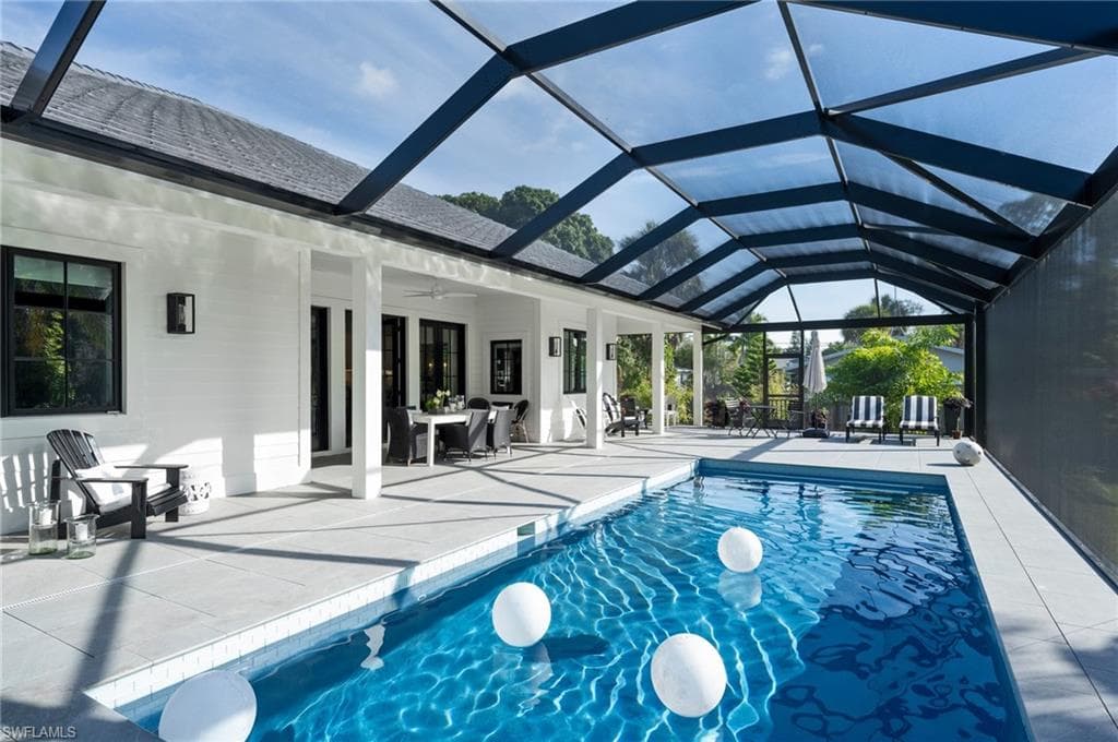 10810 Goodwin St, Bonita Springs, FL 34135-21