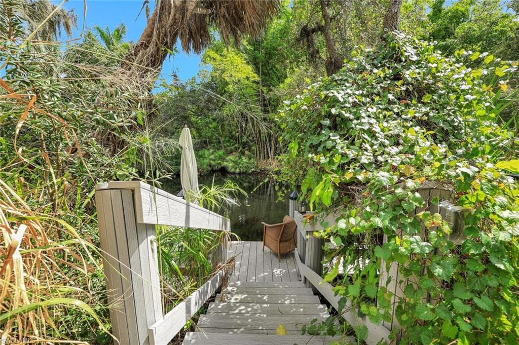 10810 Goodwin St, Bonita Springs, FL 34135-34