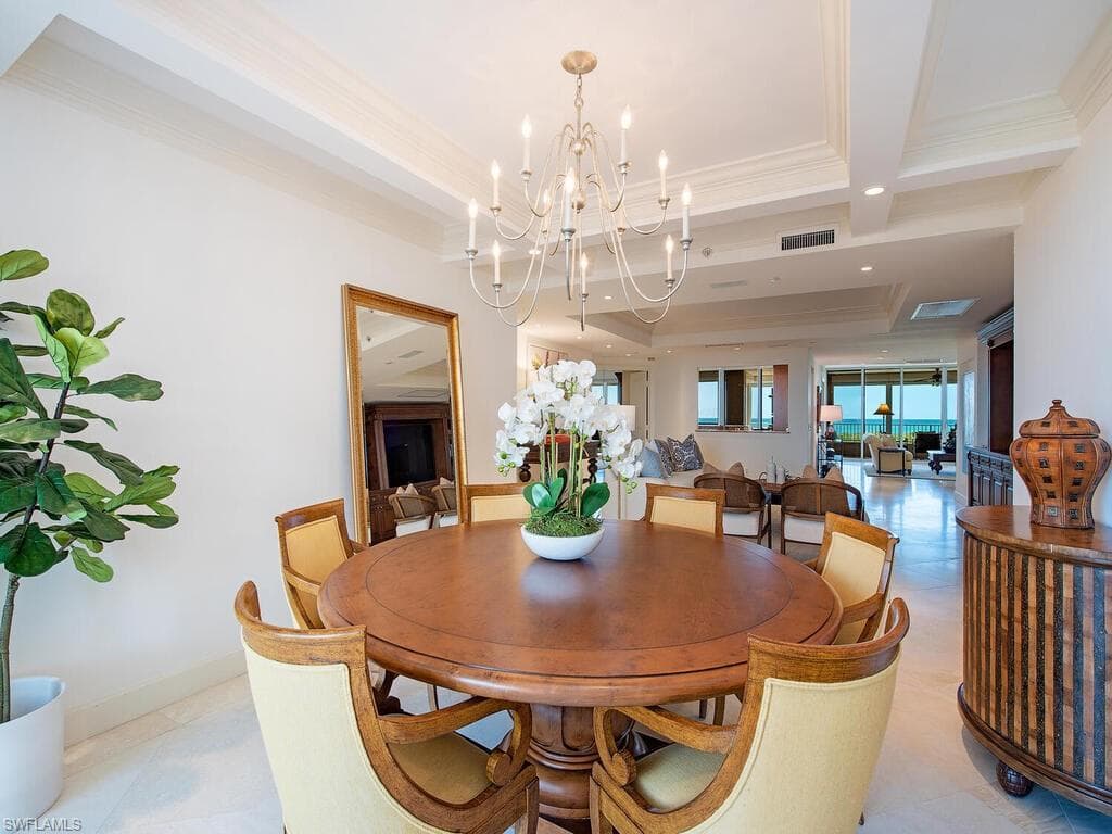 6597 Nicholas Blvd 803, Naples, FL 34108-8