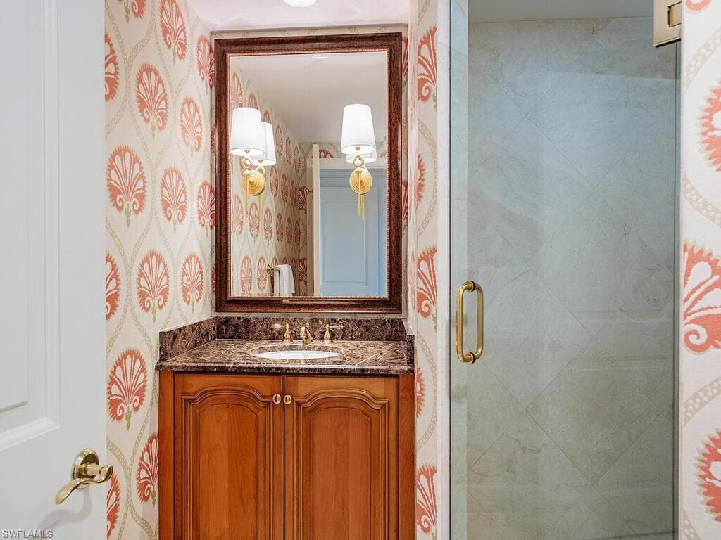 6597 Nicholas Blvd 803, Naples, FL 34108-21