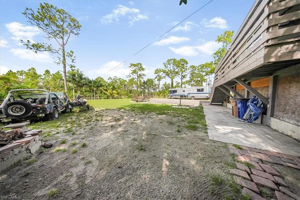 916 Euclid Ave, Lehigh Acres, FL 33972-24